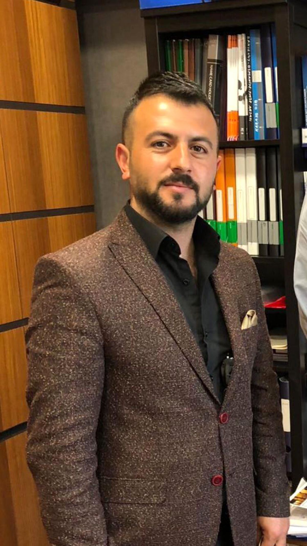 Uzmanlar kadro bekliyor