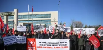 Vatan Partisi, HDP'nin kapatılması için AYM önünde nöbet eylemi başlattı