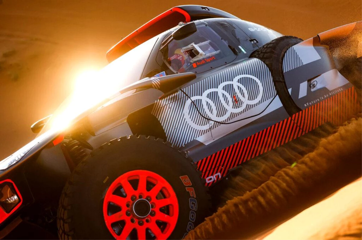 Audi Dakar Rallisi\'nde podyum hedefliyor