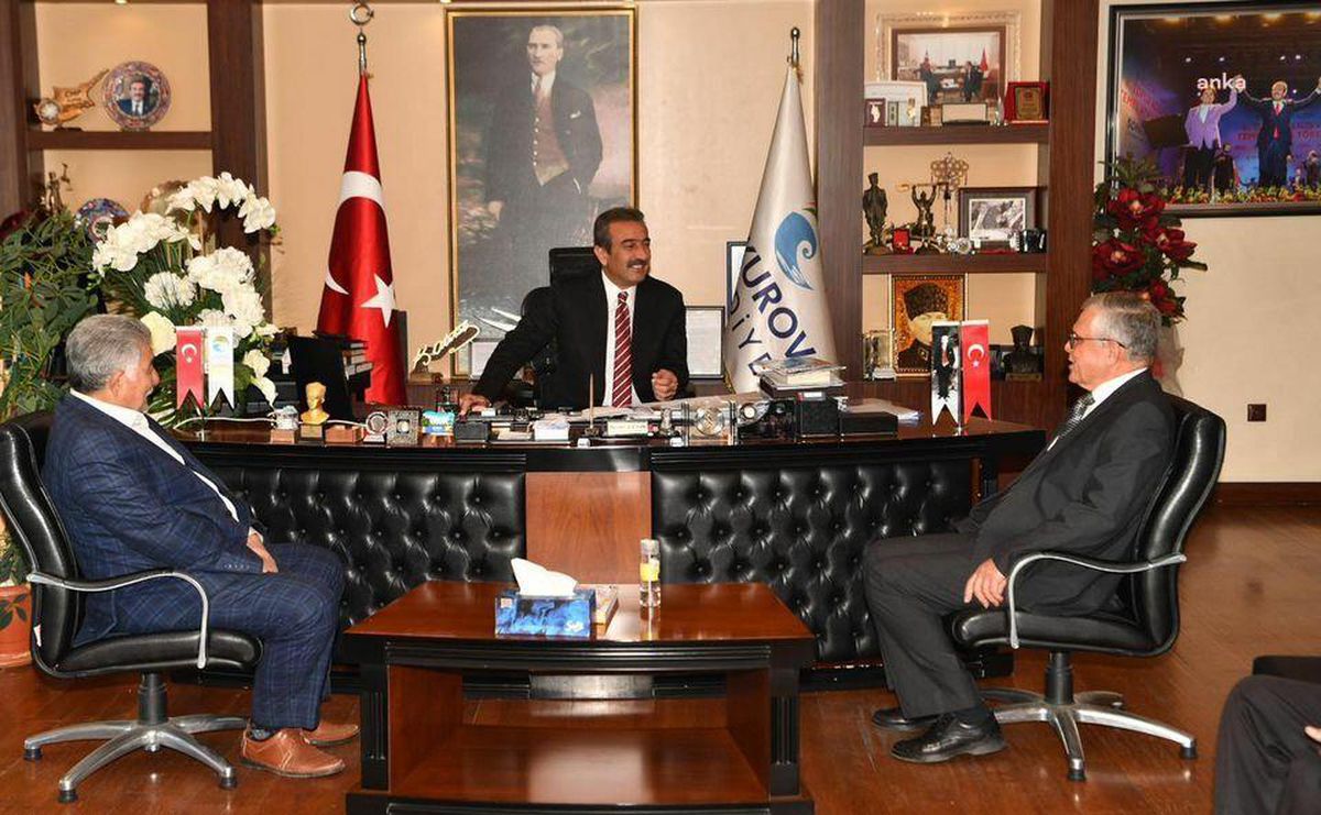 Çukurova Belediye Başkanı Çetin, Kozan Dayanışma Derneği\'ni Ağırladı