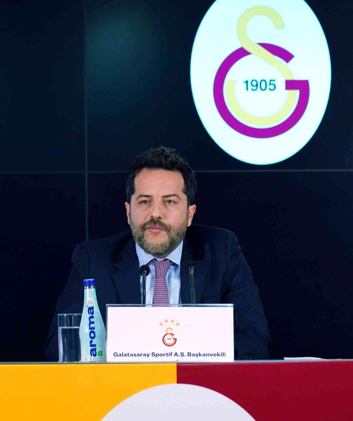 Erden Timur: "Yayın hakkı verilirse, sezon başından beri yaşanan tartışmalı pozisyonları, görüntüler eşliğinde profesyonellere yorumlatacağımız bir...