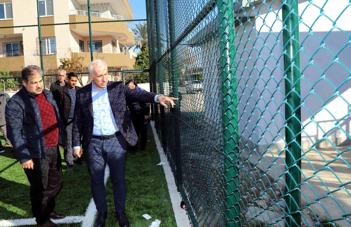 Ispanak tarlası deniliyordu, futbol sahasına dönüştü