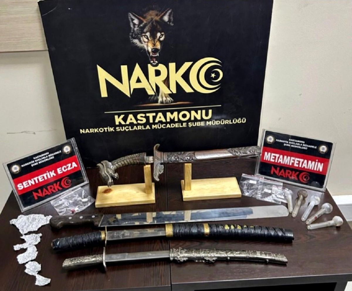 Kastamonu\'da uyuşturucuyla yakalanan 5 kişi gözaltına alındı