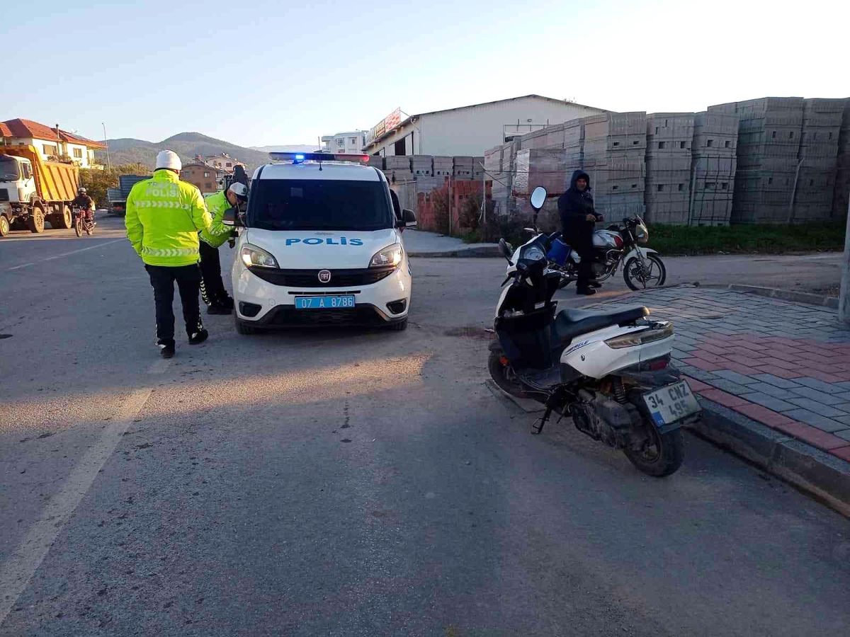 Motosiklet sürücüsü ölümden döndü