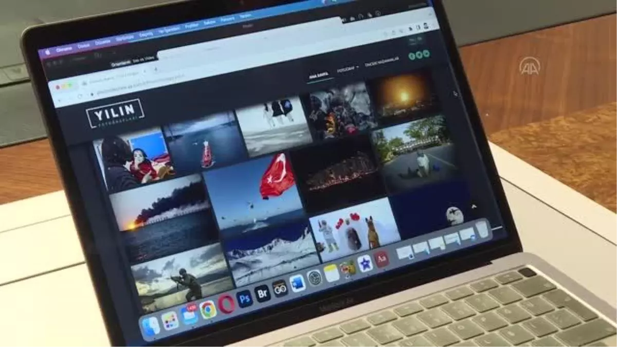Sanayi ve Teknoloji Bakanı Varank, AA'nın 'Yılın Fotoğrafları' oylamasına katıldı