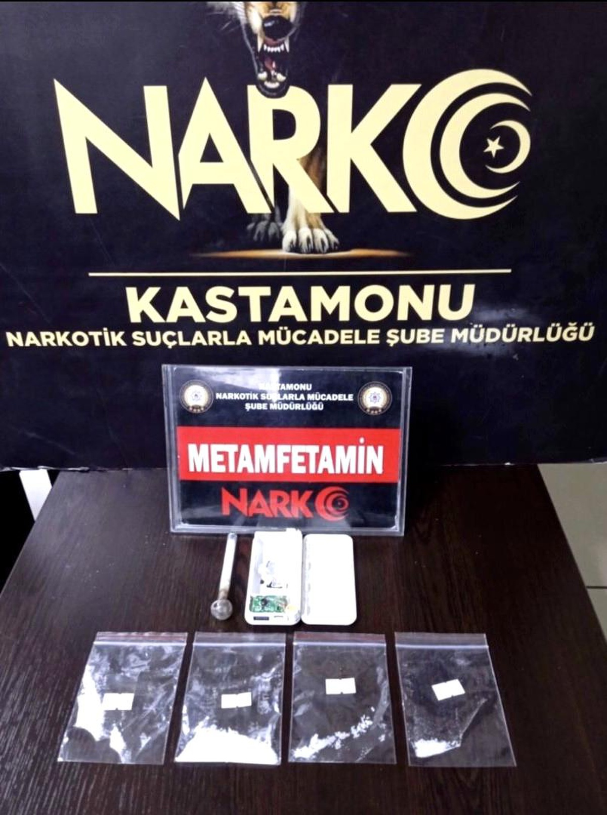 Taşınabilir şarj cihazından uyuşturucu çıktı: 1 gözaltı