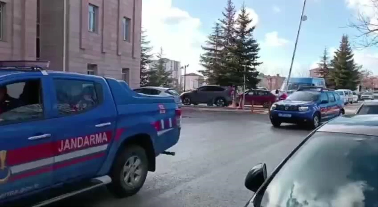 Yozgat\'ta 2 Kişiyi Öldürdüğü Şüphesiyle Yakalanan Katil Zanlısı Tutuklandı