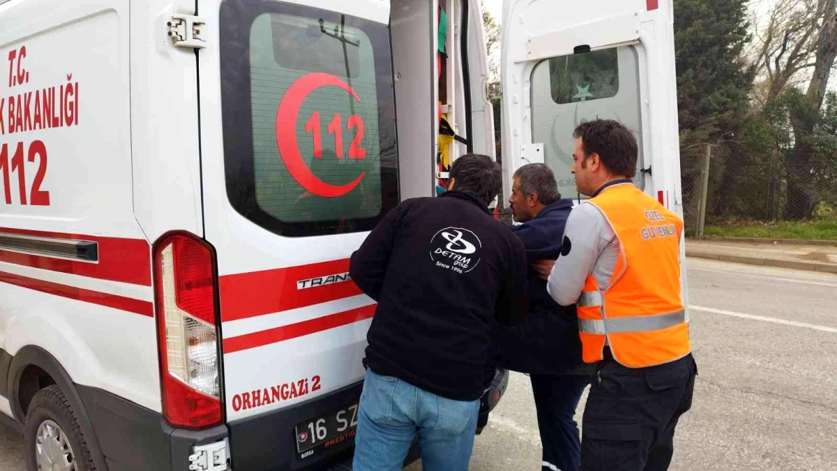 Orhangazi\'de trafik kazasında 3 kişi yaralandı