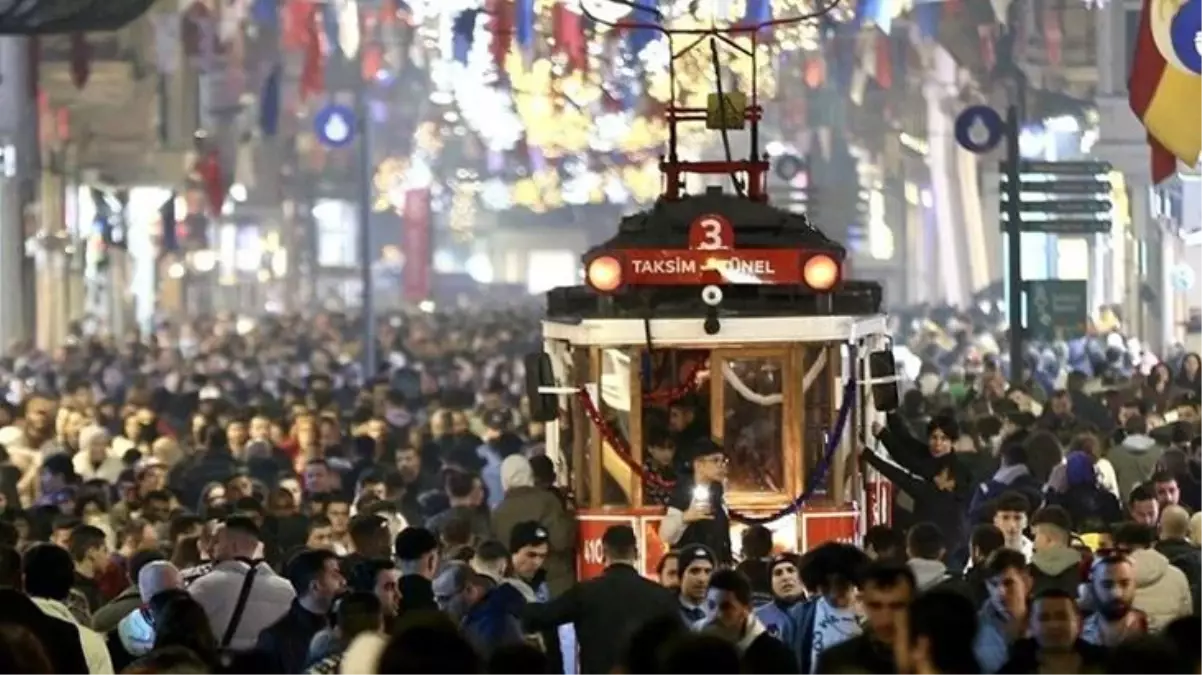 Yeni yıla kısa süre kala adım atacak yer kalmadı! Kutlamaların merkezi yine Taksim