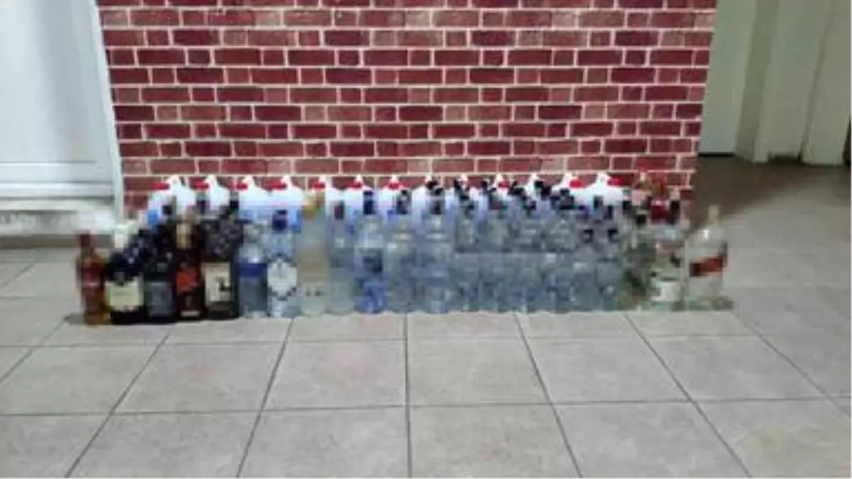 Beyoğlu\'nda sahte alkol operasyonu: 65 litre etil alkol ele geçirildi