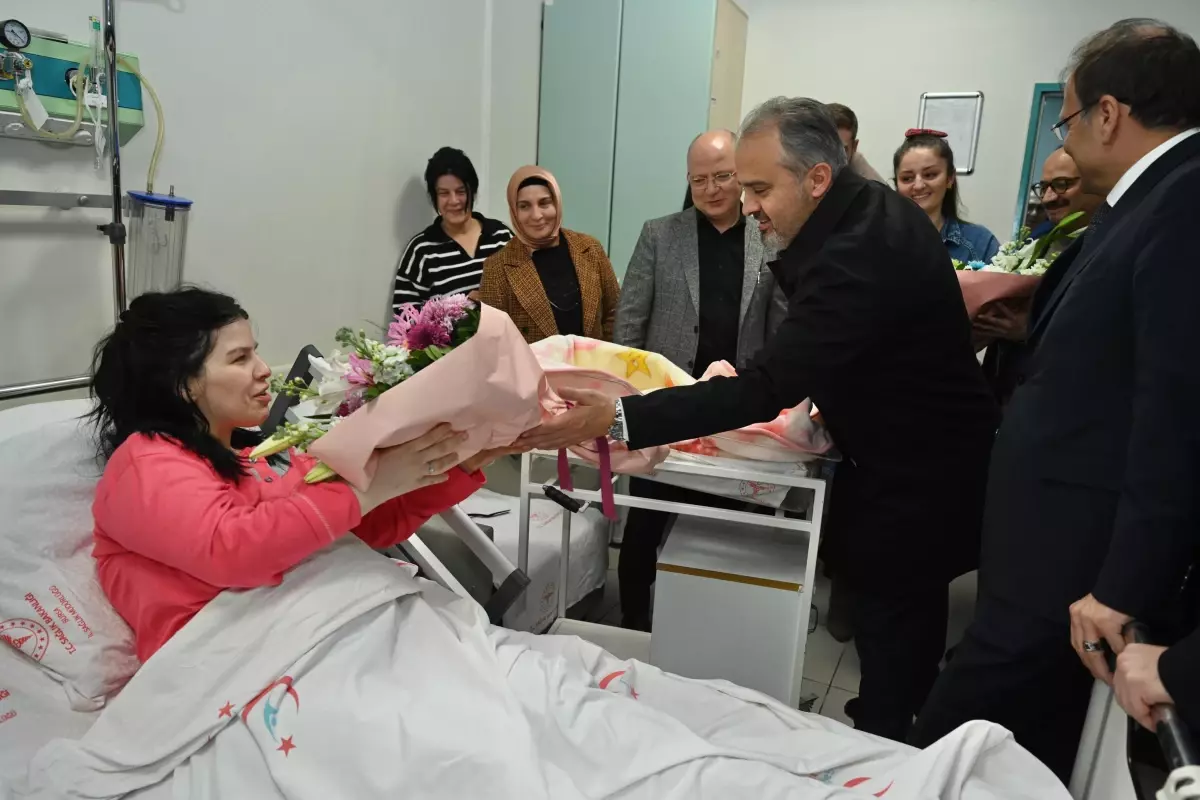 Bursa'da yeni yılın ilk bebeği dünyaya geldi