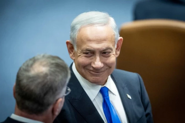 Çin Başbakanı Li, Yeniden İsrail Başbakanı Seçilen Netanyahu'yu Kutladı