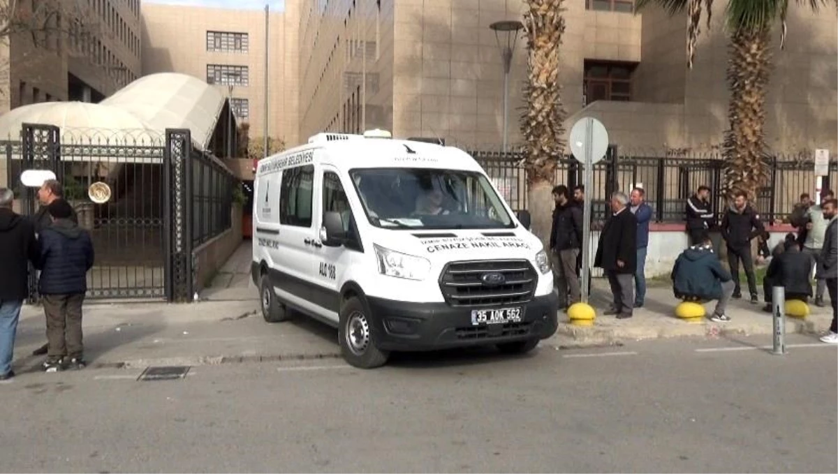 İzmir\'deki vinç faciasında hayatını kaybedenlerin kimlikleri belli oldu