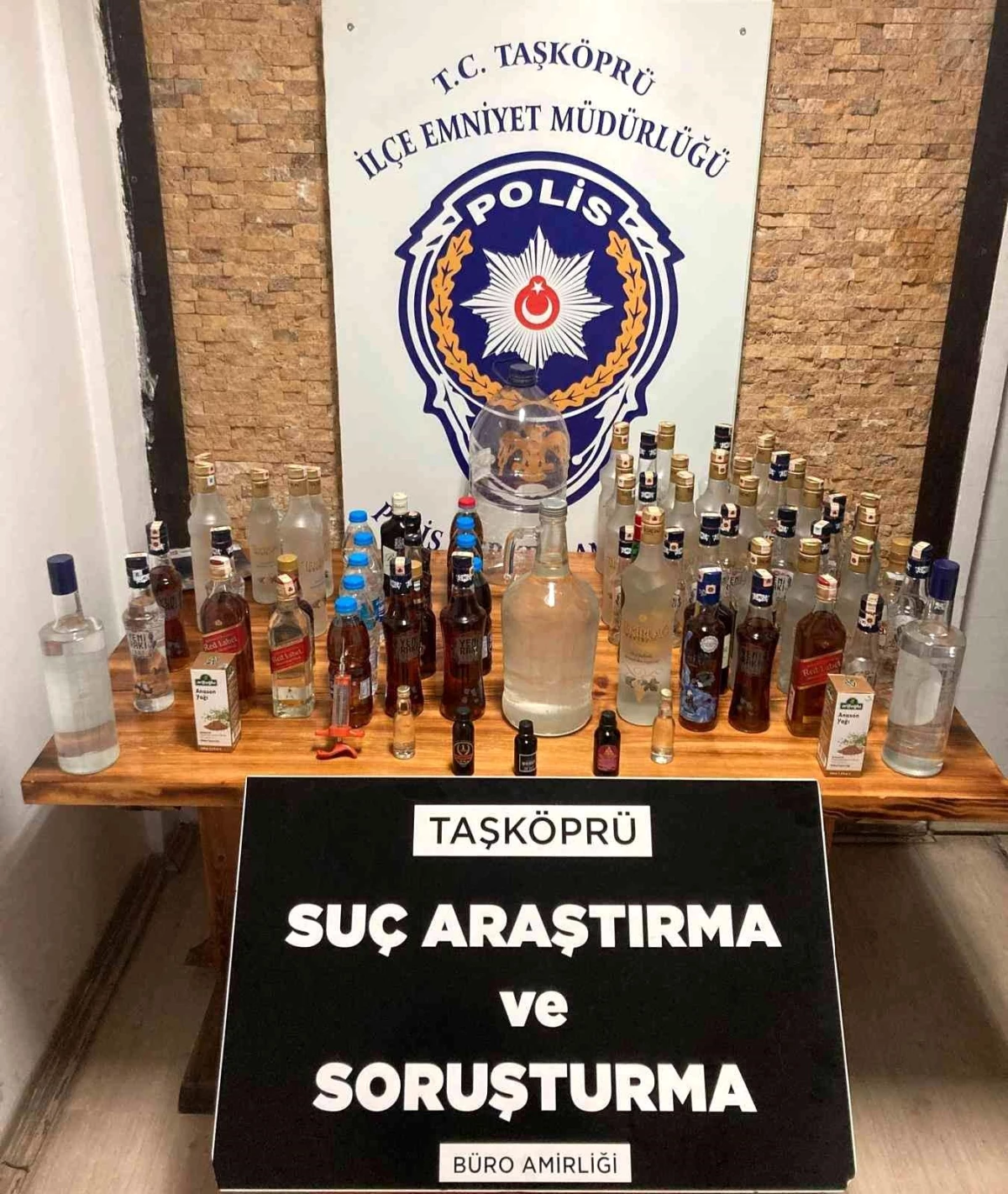 Kastamonu\'da sahte alkol operasyonu: 2 gözaltı