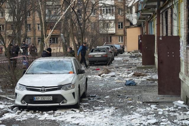 Kiev'de kanlı yılbaşı: Haftalar öncesinden sinyalini veren Moskova, Kiev'e füzeyle saldırdı