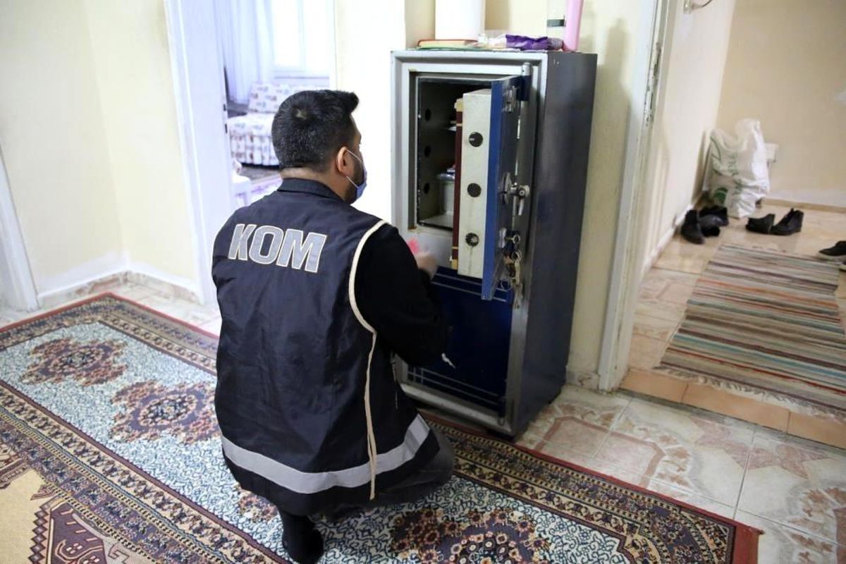 Mersin\'deki tefeci operasyonunda 1 kişi tutuklandı