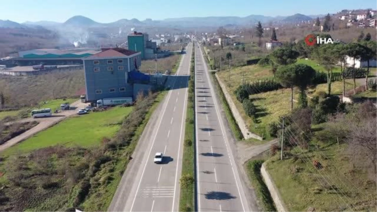 15 yıl önce test amaçlı döşenen milli ürün \'bor\'lu beton yol, en küçük bir aşınma göstermedi