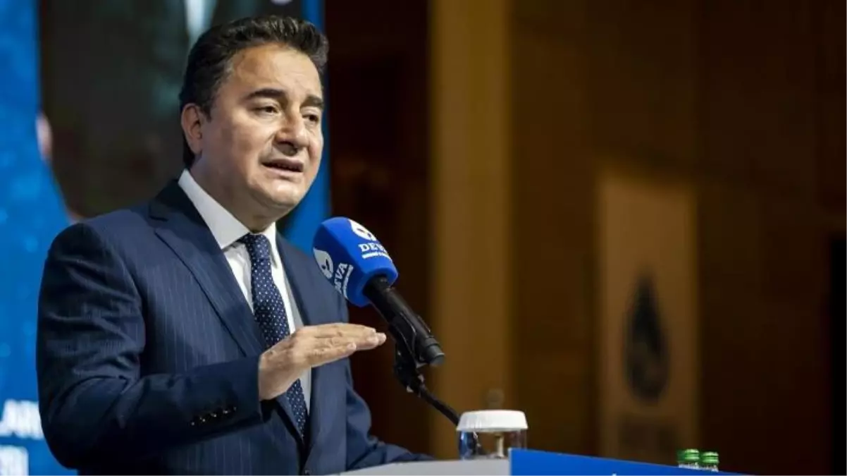 Ali Babacan, anayasa\'nın 66. maddesindeki "Türk" ifadesinden rahatsız oldu: Yeniden ele alınmalı