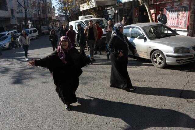 Baba - oğul 'borç' kavgasında öldürüldü