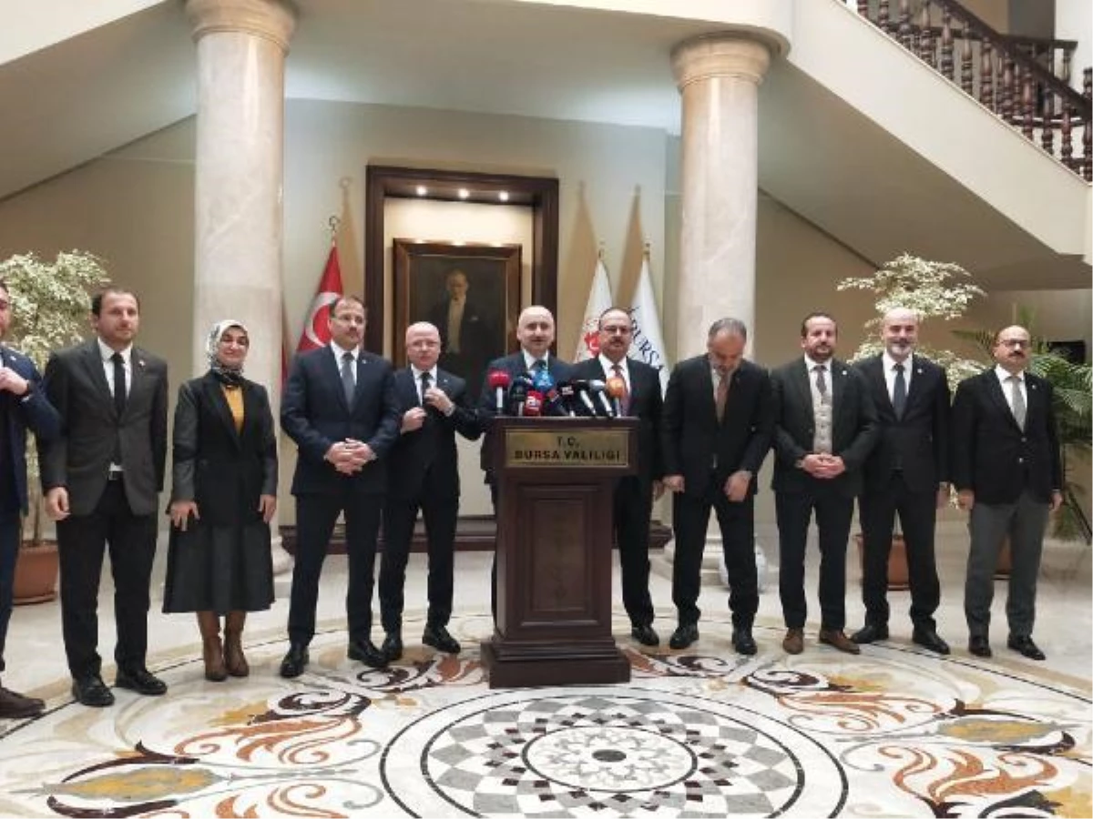 Ulaştırma ve Altyapı Bakanı Karaismailoğlu, Bursa Valiliğini ziyaret etti