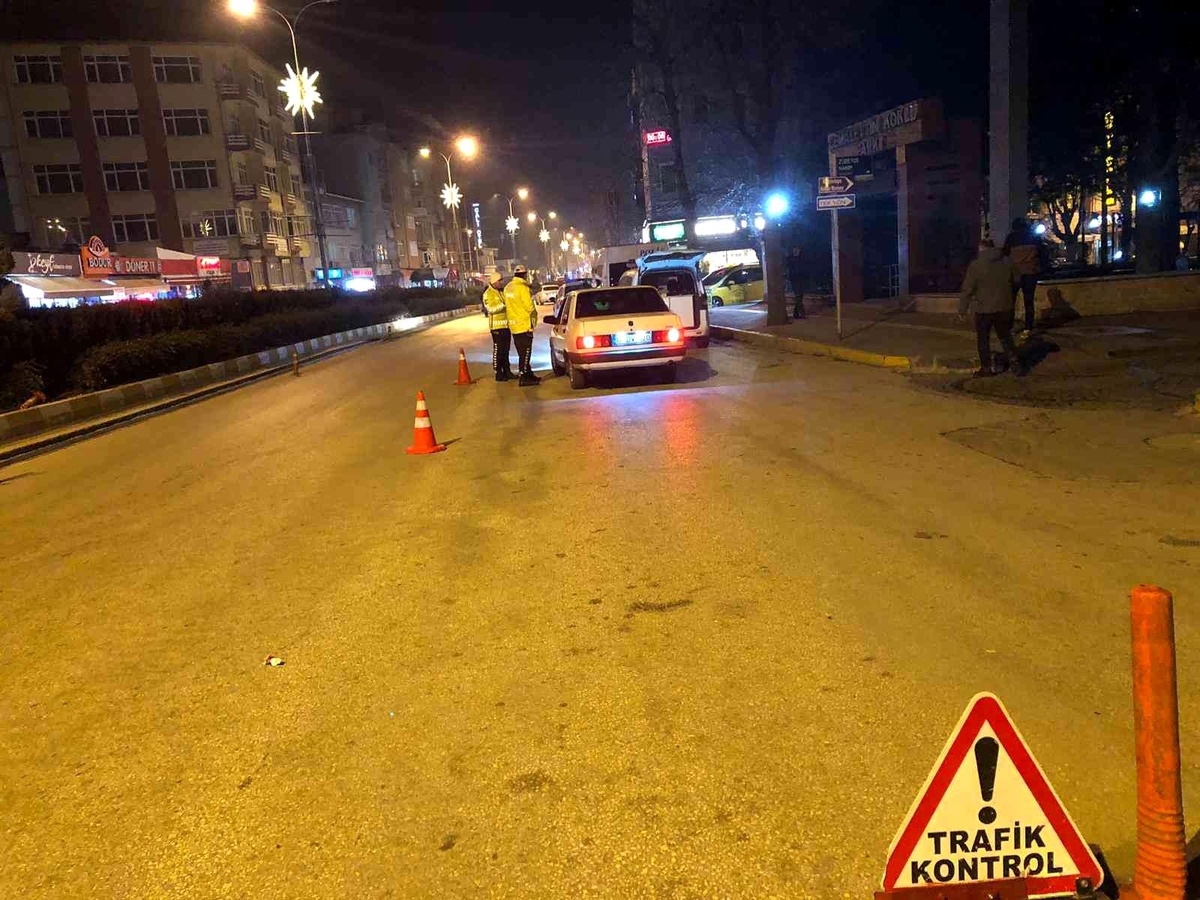 Bozüyük\'te yılbaşında 273 araç denetlendi