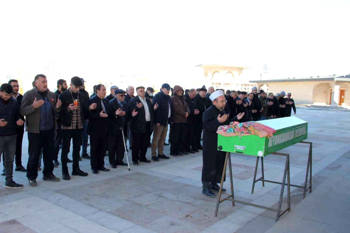 Katledilen annesinin ardından böyle seslendi: "Bırakın bir kez sarılayım"