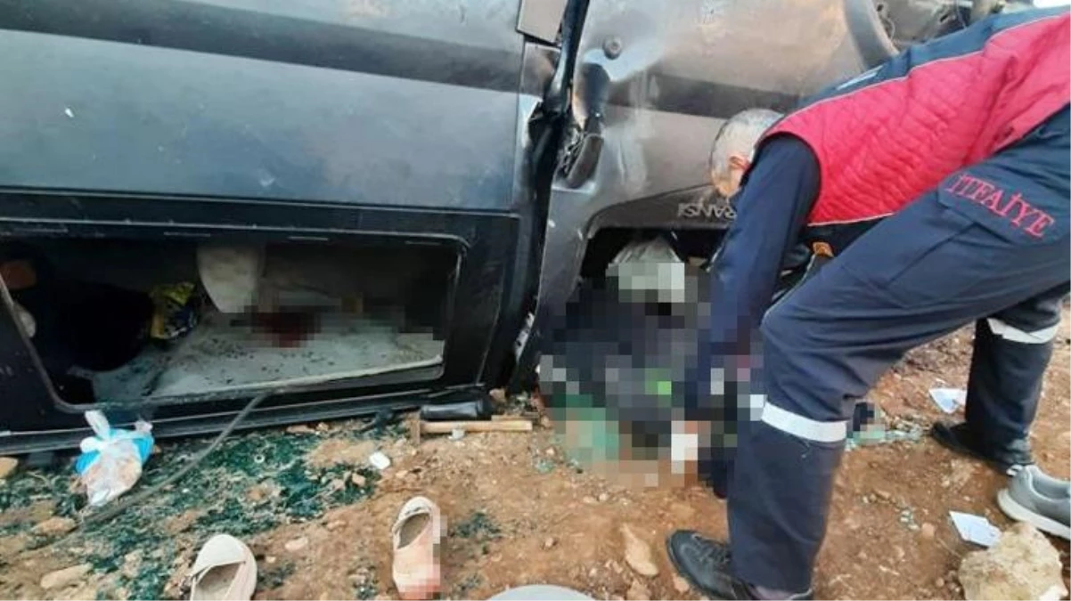 Mardin\'de kontrolden çıkan servis aracı şarampole devrildi: 6 ölü, 5 yaralı