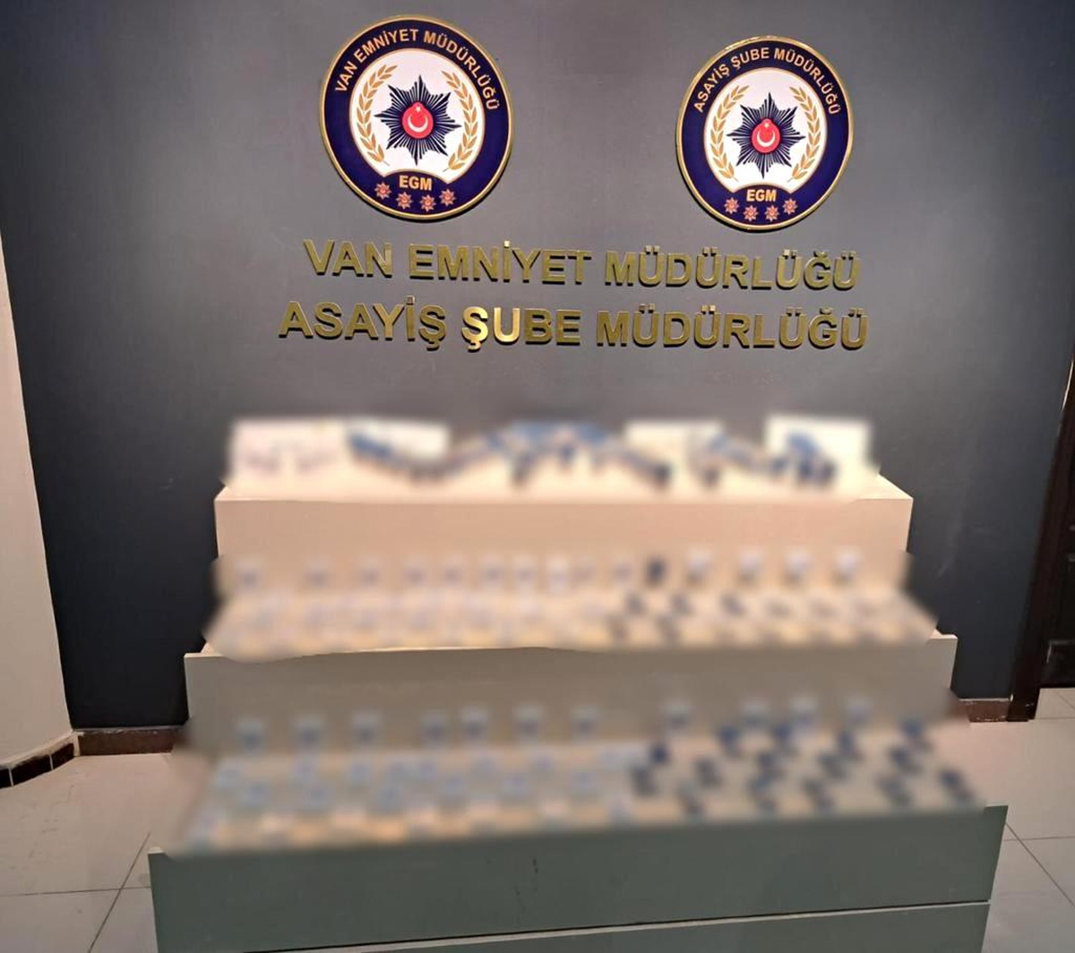 Van\'da değişik suçlardan 27 kişi tutuklandı