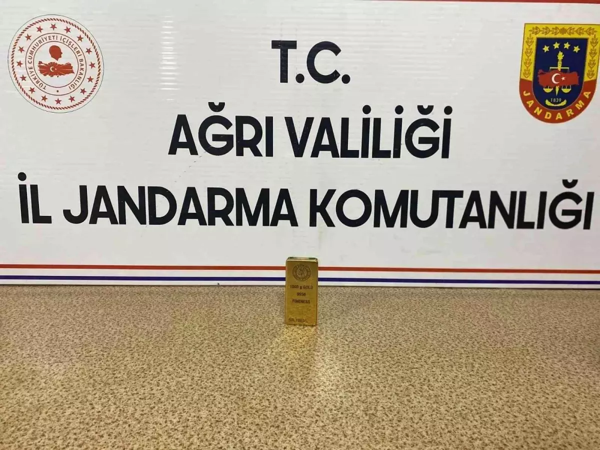 Ağrı\'da bir kilogramlık sahte külçe altın ele geçirildi