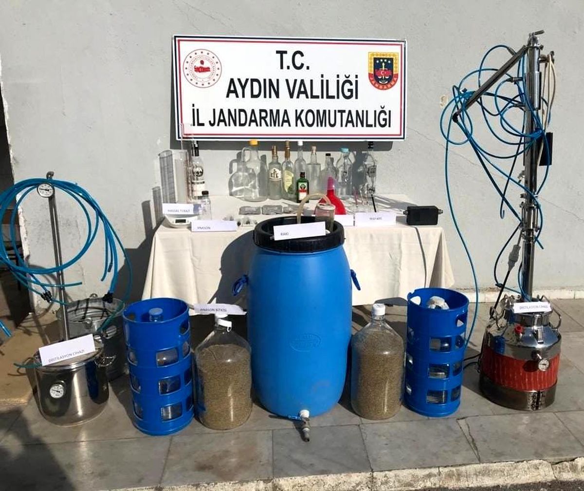 Ev değil içki imalathanesi çıktı