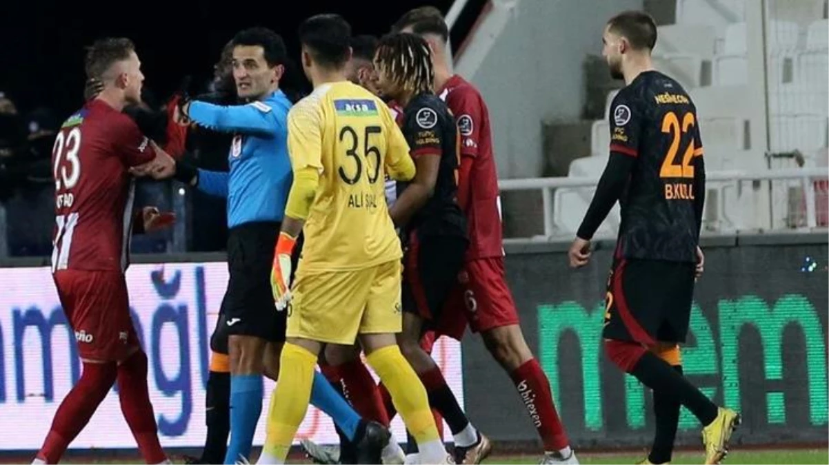 MHK\'den Sivasspor-Galatasaray karşılaşmasının hakemleri için tarihi karar
