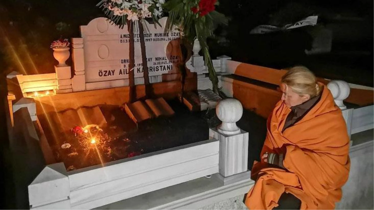 Ani ölümle yıkılan Tuğba Özay babasının mezarı başında sabahladı