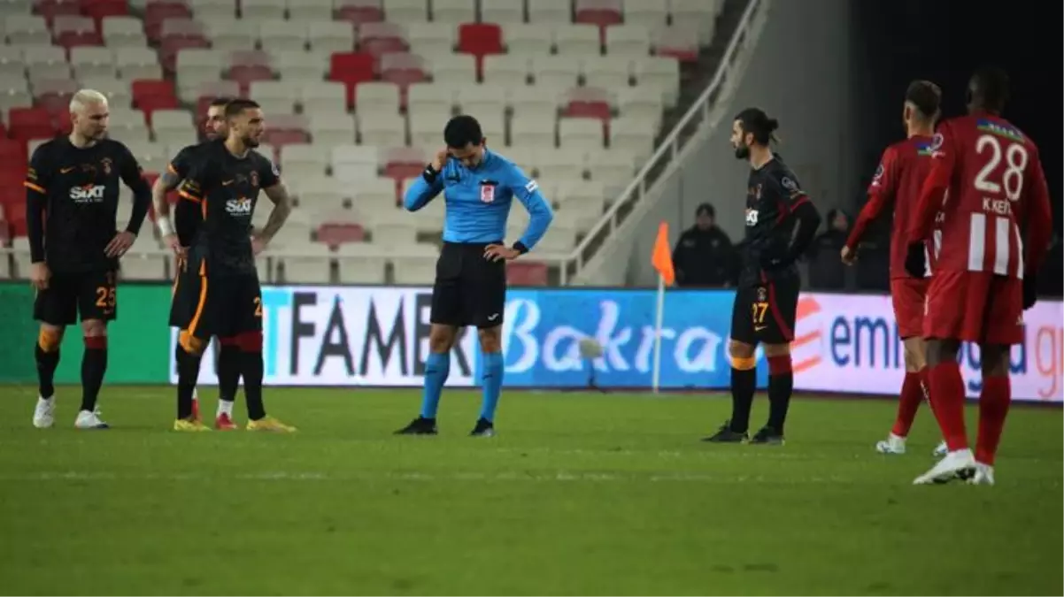 Tartışma yaratan olay! Sivasspor-Galatasaray karşılaşmasının VAR kaydında skandal WhatsApp sesi
