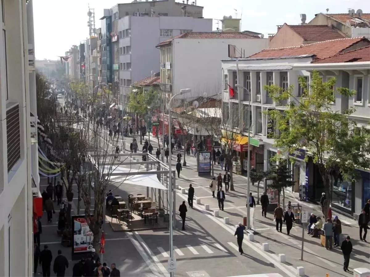 Uşak\'ın medeni durum ve okuryazar oranı rakamları açıklandı