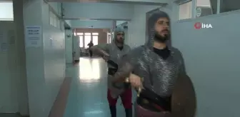 Yapımı 3 ay sürüyor... Türk tipi savaş zırhları yeniden hayat buldu