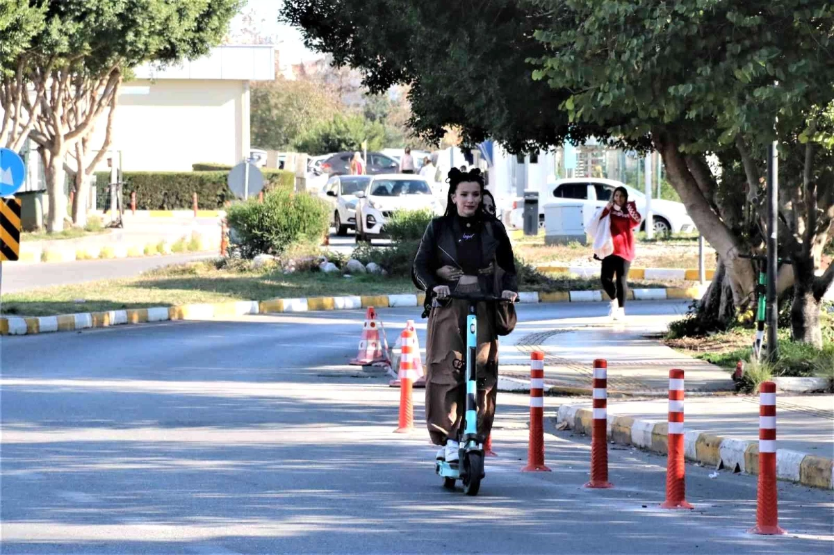 Antalya\'da scooterlar 50 kilometre hızın üzerinde yollarda kullanılamayacak