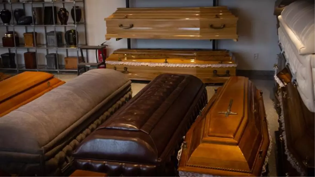 Yüzlerce ölünün bedenini parçalayıp satan anne ve kızı hapis cezasına çarptırıldı