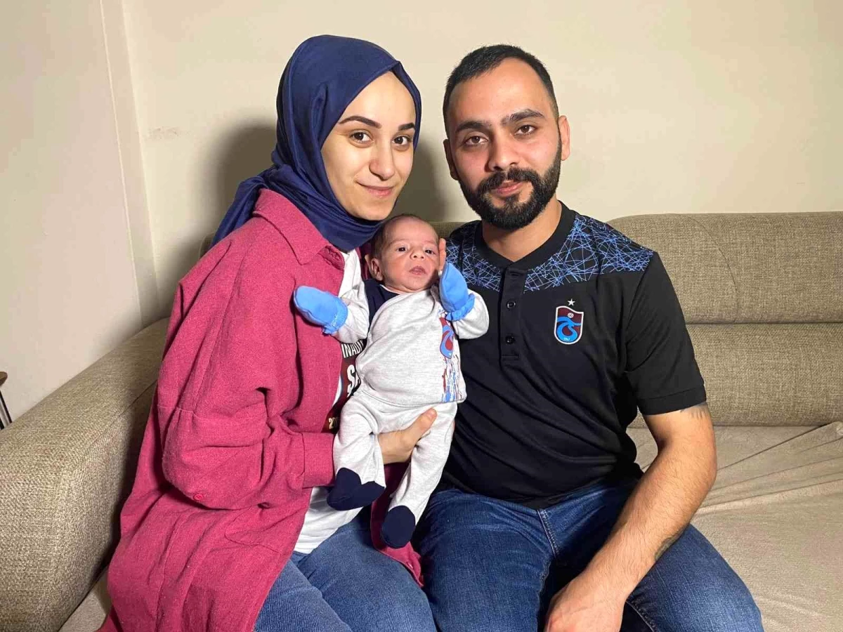 Fanatik Trabzonsporlu çift, oğullarının adını "Uğurcan" koydu