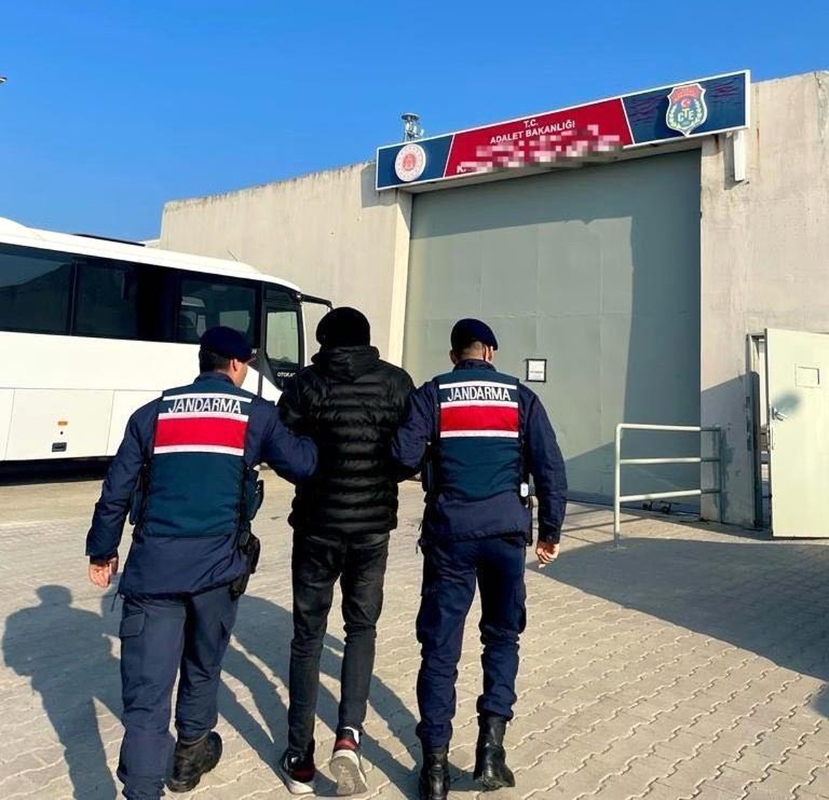 \'Kasten adam öldürme\' suçundan aranan şahıs yakalandı