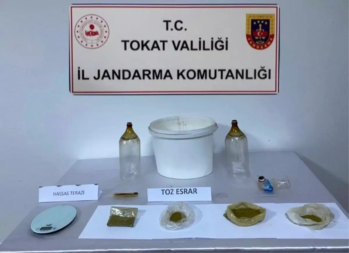 Tokat\'ta uyuşturucu operasyonu, 4 kişi gözaltına alındı