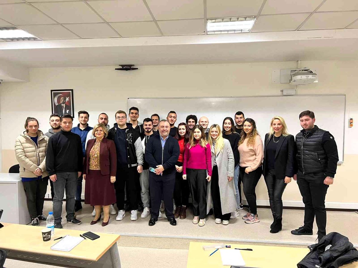 \'Aile bursu\' 78 gence ulaştı