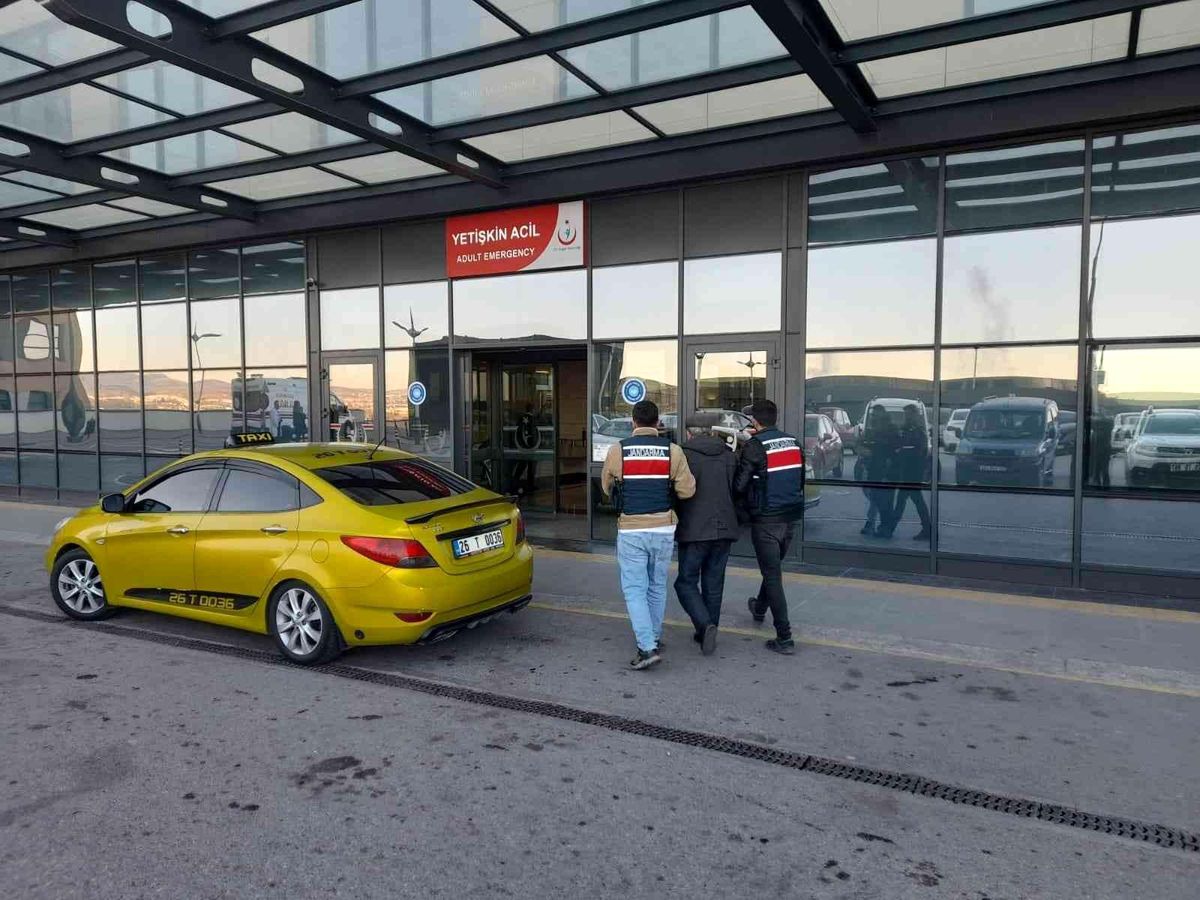 Firari şahıs jandarma ekiplerince yakalandı