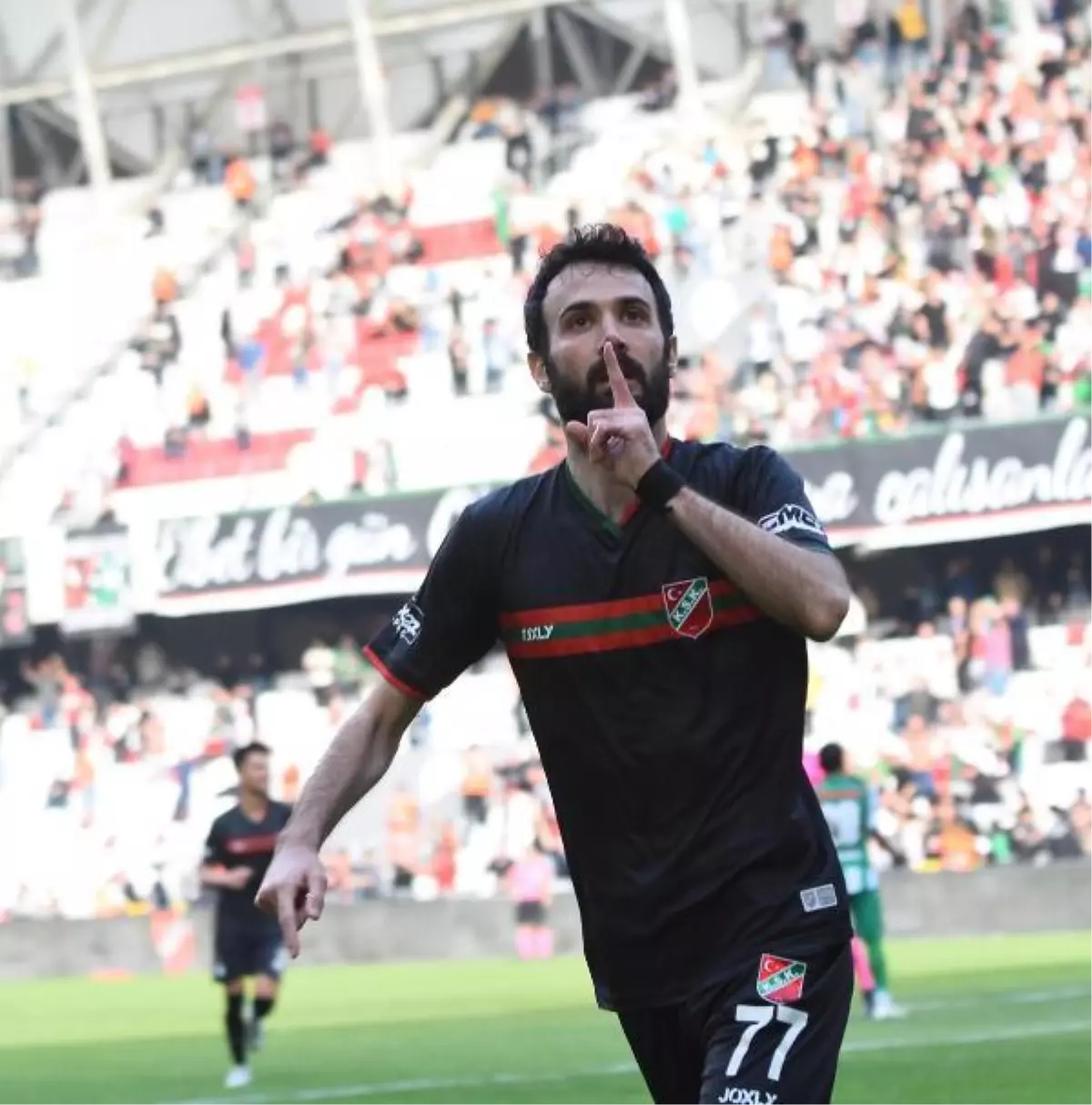 Karşıyaka\'da ikinci yolcu Furkan