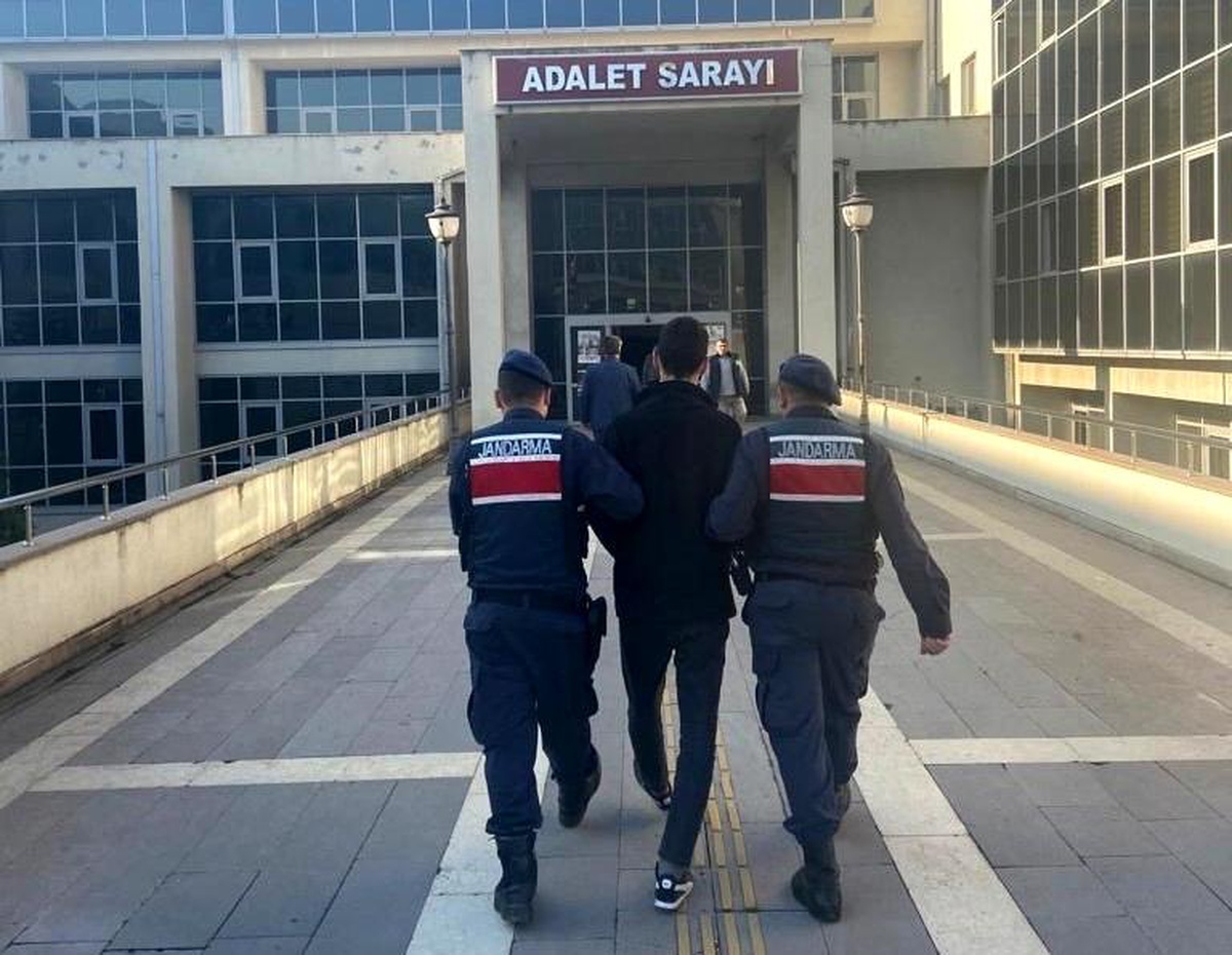 Osmaniye\'de 2 ayrı evden hırsızlık yapan şüpheli yakalandı