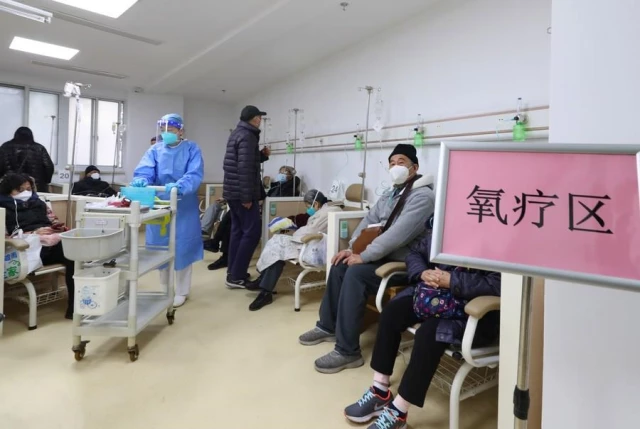 Shanghai'daki Halk Sağlığı Kurumları Tıbbi Tedaviye Destek Oluyor