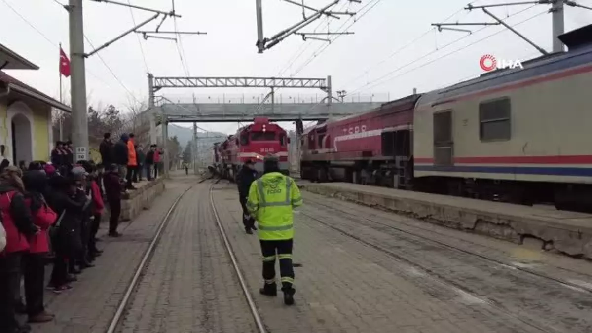 Bakan Kasapoğlu Kırıkkaleli gençlere müjdeyi verdi: "Spor salonunun inşasına başladık"