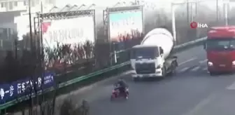 Beton mikserinin altında kalmaktan kıl payı kurtuldu