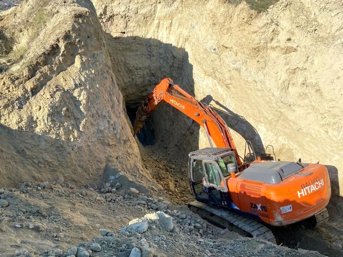 Bozdoğan\'da kaçak kazıya suçüstü