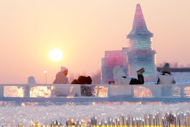 Çin'de Harbin Uluslararası Kar ve Buz Festivali Çin'de Harbin Uluslararası Kar ve Buz Festivali