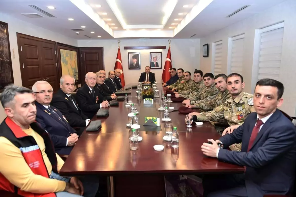 Elban: "Kahraman gazilerimizin ve aziz şehitlerimizin manevi hatırasına minnettarız"